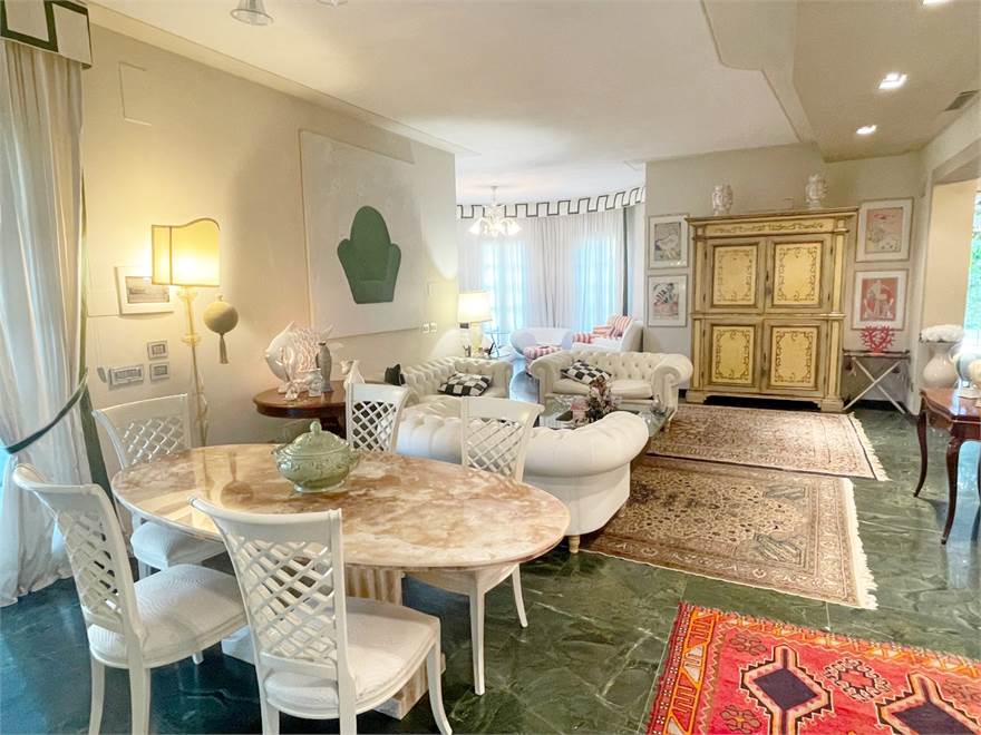salone