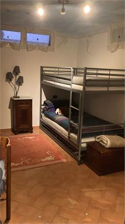 camera con letto a castello piano seminterrato