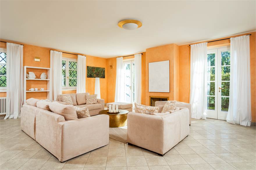 salone