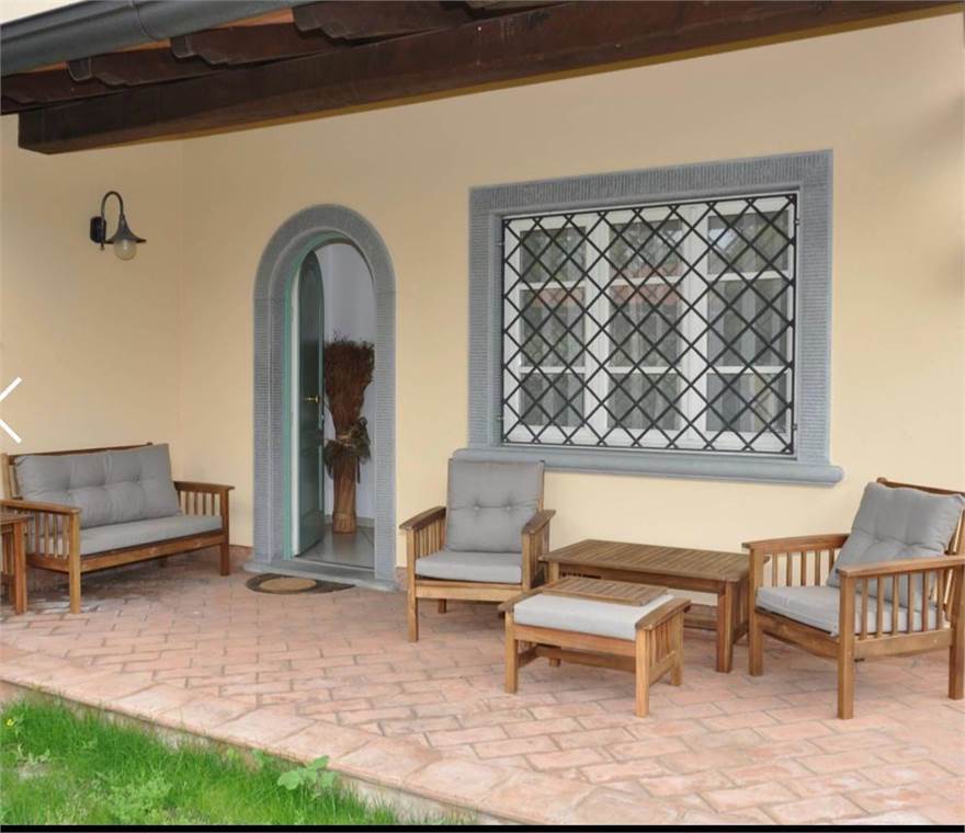 veranda