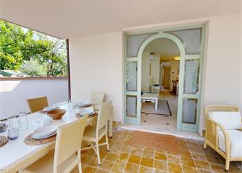Villa for Sale in Forte dei Marmi