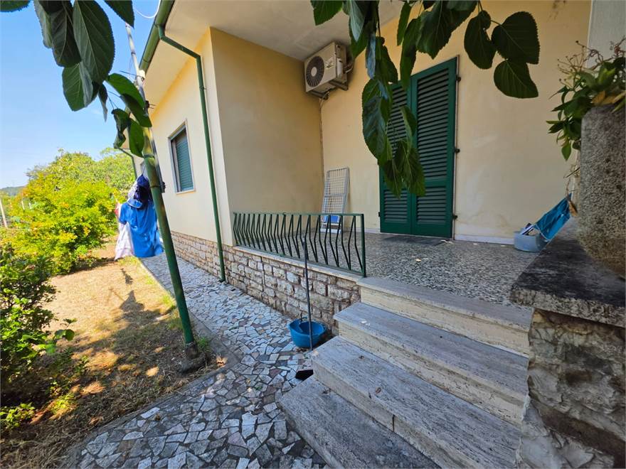 veranda