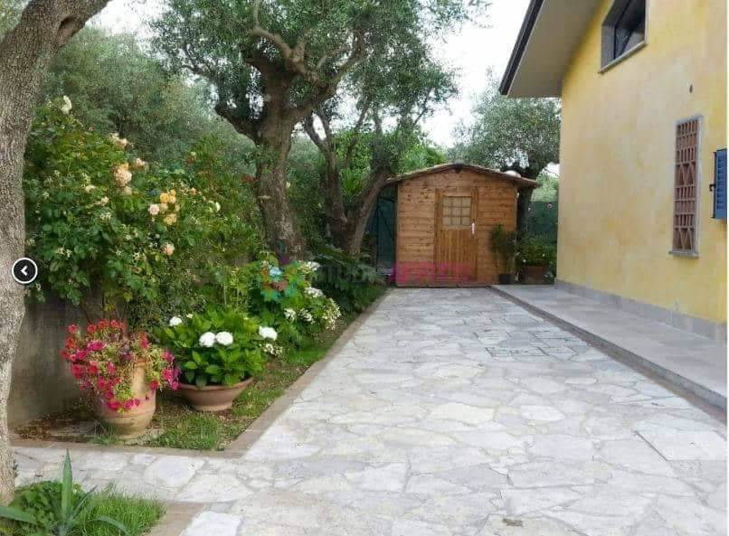 LATO CASA